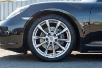 ポルシェ 718 ボクスター ﾍﾞｰｽｸﾞﾚｰﾄﾞ ｽﾎﾟｰﾂｸﾛﾉPKG　6速ﾏﾆｭｱﾙ ﾌﾞﾗｯｸﾊｰﾌﾚｻﾞｰ ｼｰﾄﾋｰﾀｰ ﾌﾞﾗｯｸｿﾌﾄﾄｯﾌﾟ PCMﾅﾋﾞTV CarPlay PASM GTｽﾎﾟｰﾂｽﾃｱ ｽﾎﾟｰﾂﾃｰﾙﾊﾟｲﾌﾟ  ﾎﾞｸｽﾀｰS19ｲﾝﾁAW　2年保証