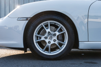 ポルシェ ボクスター(Type987) ﾍﾞｰｽｸﾞﾚｰﾄﾞ　ﾍﾞｰｼﾞｭﾊｰﾌﾚｻﾞｰｼｰﾄ ﾌﾞﾙｰｿﾌﾄﾄｯﾌﾟ ｽﾄﾗｰﾀﾞﾅﾋﾞ ﾌﾙｾｸﾞTV ｷｾﾉﾝﾗｲﾄ ﾌﾛﾝﾄ/ﾘｱﾌｫｸﾞﾗﾝﾌﾟ PSM ﾎﾞｸｽﾀｰ17ｲﾝﾁAW　2年保証