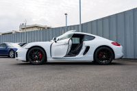 ポルシェ ケイマン(Type981) S ｽﾎﾟｰﾂｸﾛﾉPKG　ﾌﾞﾗｯｸﾊｰﾌﾚｻﾞｰｼｰﾄ ｼｰﾄﾋｰﾀｰ ｸﾗﾘｵﾝﾅﾋﾞTV ｽﾎﾟｰﾂﾃﾞｻﾞｲﾝｽﾃｱﾘﾝｸﾞ PDLS 電動Dﾐﾗｰ ｵｰﾄｴｱｺﾝ TPM ｶﾚﾗS20ｲﾝﾁAW　2年保証