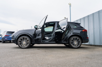 ポルシェ カイエン ﾌﾟﾗﾁﾅｴﾃﾞｨｼｮﾝ　特別仕様車 後期ﾓﾃﾞﾙ ﾌﾞﾗｯｸﾊｰﾌﾚｻﾞｰｼｰﾄ ｻﾝﾙｰﾌ PCMﾅﾋﾞ 地ﾃﾞｼﾞﾁｭｰﾅｰ PDLS+/LEDﾗｲﾄ ｽﾎﾟｰﾂﾃｰﾙﾊﾟｲﾌﾟ 911ﾀｰﾎﾞﾃﾞｻﾞｲﾝ21ｲﾝﾁAW　2年保証