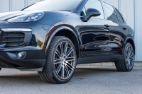 ポルシェ カイエン ﾌﾟﾗﾁﾅｴﾃﾞｨｼｮﾝ　特別仕様車 後期ﾓﾃﾞﾙ ﾌﾞﾗｯｸﾊｰﾌﾚｻﾞｰｼｰﾄ ｻﾝﾙｰﾌ PCMﾅﾋﾞ 地ﾃﾞｼﾞﾁｭｰﾅｰ PDLS+/LEDﾗｲﾄ ｽﾎﾟｰﾂﾃｰﾙﾊﾟｲﾌﾟ 911ﾀｰﾎﾞﾃﾞｻﾞｲﾝ21ｲﾝﾁAW　2年保証