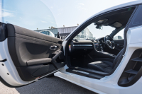 ポルシェ 718 ケイマン ﾍﾞｰｽｸﾞﾚｰﾄﾞ ｽﾎﾟｰﾂｸﾛﾉPKG　ﾌﾞﾗｯｸﾊｰﾌﾚｻﾞｰ PCMﾅﾋﾞTV CarPlay 電格ﾐﾗｰ ｷｾﾉﾝﾗｲﾄ ﾀﾞｳﾝｻｽ ﾜｲﾄﾞｽﾍﾟｰｻｰ ﾎﾞｸｽﾀｰS19ｲﾝﾁAW　2年保証