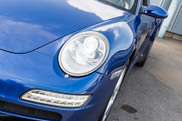 ポルシェ 911(Type997) ｶﾚﾗ4　ﾌﾞﾗｯｸﾚｻﾞｰｼｰﾄ ｼｰﾄﾋｰﾀｰ ｱﾙｶﾝﾀｰﾗﾙｰﾌﾗｲﾅｰ ｹﾝｳｯﾄﾞﾅﾋﾞ ﾌﾙｾｸﾞTV ｵｰﾄｴｱｺﾝ PSM ｷｾﾉﾝﾗｲﾄ F/Rﾌｫｸﾞ ｶﾚﾗ18ｲﾝﾁAW　2年保証