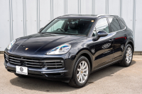 ポルシェ カイエン ﾍﾞｰｽｸﾞﾚｰﾄﾞ ｽﾎﾟｰﾂｸﾛﾉPKG　ﾌﾞﾗｯｸﾚｻﾞｰｼｰﾄ ﾊﾟﾉﾗﾏﾙｰﾌ PCM CarPlay PASM/ｴｱｻｽ PDLS ｴﾝﾄﾘｰD BOSE ｱﾝﾋﾞｴﾝﾄﾗｲﾄ ACC ｶｲｴﾝS19ｲﾝﾁAW　2年保証