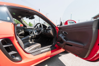ポルシェ 718 ケイマン ﾍﾞｰｽｸﾞﾚｰﾄﾞ　6速ﾏﾆｭｱﾙ ｱｹﾞｰﾄｸﾞﾚｰﾊｰﾌﾚｻﾞｰ ｼｰﾄﾋｰﾀｰ PCMﾅﾋﾞ CarPlay ｽﾎﾟｰﾂｴｸﾞｿﾞｰｽﾄ GTｽﾎﾟｰﾂｽﾃｱﾘﾝｸﾞ PDLS ﾊﾟｰｸｱｼｽﾄ TPM ｹｲﾏﾝ18ｲﾝﾁAW　2年保証