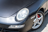ポルシェ 911(Type997) ｶﾚﾗ4　ﾌﾞﾗｯｸﾚｻﾞｰｼｰﾄ ｼｰﾄﾋｰﾀｰ ｱﾙｶﾝﾀｰﾗﾙｰﾌﾗｲﾅｰ ｸﾗﾘｵﾝﾅﾋﾞ ｵｰﾄｴｱｺﾝ PSM ｷｾﾉﾝﾗｲﾄ F/Rﾌｫｸﾞ ｶﾚﾗ18ｲﾝﾁAW ﾘｱﾜｲﾊﾟｰ　2年保証