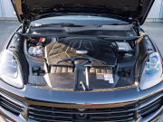 ポルシェ カイエン ﾍﾞｰｽｸﾞﾚｰﾄﾞ ｽﾎﾟｰﾂｸﾛﾉPKG　ﾌﾞﾗｯｸﾚｻﾞｰｼｰﾄ PCMﾅﾋﾞ AppleCarPlay ｱﾗｳﾝﾄﾞﾋﾞｭｰ ｴﾝﾄﾘｰﾄﾞﾗｲﾌﾞ ACC ﾚｰﾝﾁｪﾝｼﾞ LEDﾗｲﾄ ﾊﾟｰｸｱｼｽﾄ TPM ｶｲｴﾝ19AW　2年保証