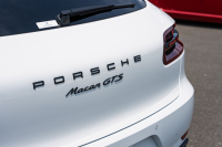 ポルシェ マカン GTS ｽﾎﾟｰﾂｸﾛﾉPKG　MY18 ﾚｯﾄﾞﾚｻﾞｰｼｰﾄ ｼｰﾄﾋｰﾀｰ PCMﾅﾋﾞｽﾎﾟｴｸﾞ  ｴﾝﾄﾘｰD LEDﾗｲﾄ/PDLS+ PASM/ｴｱｻｽ ACC RSｽﾊﾟｲﾀﾞｰ20ｲﾝﾁAW　2年保証