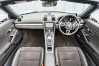ポルシェ 718 ボクスター ﾍﾞｰｽｸﾞﾚｰﾄﾞ ｽﾎﾟｰﾂｸﾛﾉPKG　ｱｹﾞｰﾄｸﾞﾚｰﾊｰﾌﾚｻﾞｰｼｰﾄ ﾌﾞﾗｳﾝｿﾌﾄﾄｯﾌﾟ PCMﾅﾋﾞ CarPlay PASM PDLS GTｽﾎﾟｰﾂｽﾃｱ ﾊﾟｰｸｱｼｽﾄ ｸﾙｺﾝ 電動Dﾐﾗｰ ｵｰﾄｴｱｺﾝ TPM ｶﾚﾗS20ｲﾝﾁAW　2年保証