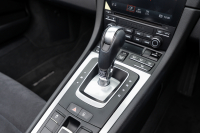 ポルシェ 718 ボクスター ﾍﾞｰｽｸﾞﾚｰﾄﾞ ｽﾎﾟｰﾂｸﾛﾉPKG　MY18 ﾌﾞﾗｯｸﾊｰﾌﾚｻﾞｰｼｰﾄ ﾌﾞﾗｯｸｿﾌﾄﾄｯﾌﾟ PCMﾅﾋﾞ CarPlay PDLS ｽﾎﾟｰﾂﾃｰﾙﾊﾟｲﾌﾟ ﾌﾞﾗｯｸﾃｰﾙﾗｲﾄ 電動Dﾐﾗｰ ｱﾙﾐﾆｳﾑﾍﾟﾀﾞﾙ TPM ﾎﾞｸｽﾀｰ18ｲﾝﾁAW　2年保証