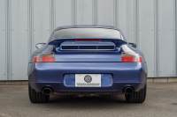 ポルシェ 911(Type996) ｶﾚﾗ　6速ﾏﾆｭｱﾙ 左ﾊﾝﾄﾞﾙ 希少ｶﾗｰ ﾌﾞﾗｯｸﾚｻﾞｰｼｰﾄ ｱﾙｶﾝﾀｰﾗﾙｰﾌﾗｲﾅｰ ｶﾚﾗﾘｱｽﾎﾟｲﾗｰ PSM ｷｾﾉﾝﾗｲﾄ ｶﾗｰｸﾚｽﾄｷｬｯﾌﾟ ﾀｰﾎﾞﾙｯｸ18ｲﾝﾁAW　2年保証