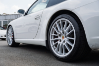 ポルシェ 911(Type997) ｶﾚﾗS ｽﾎﾟｰﾂｸﾛﾉﾊﾟｯｹｰｼﾞ　ﾌﾞﾗｯｸﾚｻﾞｰｽﾎﾟｰﾂｼｰﾄ+ ｶﾛｯﾂｪﾘｱﾅﾋﾞ PASM ｵｰﾄｴｱｺﾝ PSM ｷｾﾉﾝﾍｯﾄﾞﾗｲﾄ ｶﾗｰｸﾚｽﾄｾﾝﾀｰｷｬｯﾌﾟ ｽﾎﾟｰﾂﾃﾞｻﾞｲﾝ19ｲﾝﾁAW　2年保証