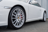 ポルシェ 911(Type997) ｶﾚﾗS ｽﾎﾟｰﾂｸﾛﾉﾊﾟｯｹｰｼﾞ　ﾌﾞﾗｯｸﾚｻﾞｰｽﾎﾟｰﾂｼｰﾄ+ ｶﾛｯﾂｪﾘｱﾅﾋﾞ PASM ｵｰﾄｴｱｺﾝ PSM ｷｾﾉﾝﾍｯﾄﾞﾗｲﾄ ｶﾗｰｸﾚｽﾄｾﾝﾀｰｷｬｯﾌﾟ ｽﾎﾟｰﾂﾃﾞｻﾞｲﾝ19ｲﾝﾁAW　2年保証