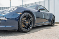 ポルシェ 911(Type991.1) ｶﾚﾗ4　ﾌﾞﾗｯｸﾚｻﾞｰｼｰﾄ ｼｰﾄﾋｰﾀｰ ﾍﾞﾝﾁﾚｰﾀｰ ｸﾗﾘｵﾝﾅﾋﾞ ﾌﾙｾｸﾞTV PASM PDLS ｴﾝﾄﾘｰﾄﾞﾗｲﾌﾞ ｽﾃｱﾘﾝｸﾞﾋｰﾀｰ ﾊﾟｰｸｱｼｽﾄ ｵｰﾄｴｱｺﾝ 電動ﾄﾞｱﾐﾗｰ ｶﾚﾗ19ｲﾝﾁAW　2年保証