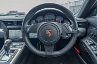 ポルシェ 911(Type991.1) ｶﾚﾗ4　ﾌﾞﾗｯｸﾚｻﾞｰｼｰﾄ ｼｰﾄﾋｰﾀｰ ﾍﾞﾝﾁﾚｰﾀｰ ｸﾗﾘｵﾝﾅﾋﾞ ﾌﾙｾｸﾞTV PASM PDLS ｴﾝﾄﾘｰﾄﾞﾗｲﾌﾞ ｽﾃｱﾘﾝｸﾞﾋｰﾀｰ ﾊﾟｰｸｱｼｽﾄ ｵｰﾄｴｱｺﾝ 電動ﾄﾞｱﾐﾗｰ ｶﾚﾗ19ｲﾝﾁAW　2年保証