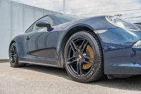 ポルシェ 911(Type991.1) ｶﾚﾗ4　ﾌﾞﾗｯｸﾚｻﾞｰｼｰﾄ ｼｰﾄﾋｰﾀｰ ﾍﾞﾝﾁﾚｰﾀｰ ｸﾗﾘｵﾝﾅﾋﾞ ﾌﾙｾｸﾞTV PASM PDLS ｴﾝﾄﾘｰﾄﾞﾗｲﾌﾞ ｽﾃｱﾘﾝｸﾞﾋｰﾀｰ ﾊﾟｰｸｱｼｽﾄ ｵｰﾄｴｱｺﾝ 電動ﾄﾞｱﾐﾗｰ ｶﾚﾗ19ｲﾝﾁAW　2年保証
