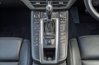 ポルシェ マカン ﾍﾞｰｽｸﾞﾚｰﾄﾞ ｽﾎﾟｰﾂｸﾛﾉPKG　ﾚｻﾞｰPKG ﾌﾞﾗｯｸﾚｻﾞｰｼｰﾄ ｼｰﾄﾋｰﾀｰ PCMﾅﾋﾞ AppleCarPlay ｱﾗｳﾝﾄﾞﾋﾞｭｰ PASM ｴﾝﾄﾘｰﾄﾞﾗｲﾌﾞ ACC ﾚｰﾝﾁｪﾝｼﾞ TPM ﾏｶﾝｽﾎﾟｰﾂ19ｲﾝﾁAW　2年保証