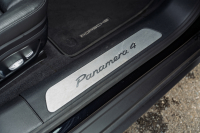 ポルシェ パナメーラ 4　MY18 ﾌﾞﾗｯｸﾚｻﾞｰｼｰﾄ ｼｰﾄﾋｰﾀｰ ﾍﾞﾝﾁﾚｰﾀｰ PCMﾅﾋﾞ AppleCarPlay ｱﾗｳﾝﾄﾞﾋﾞｭｰ PASM/ｴｱｻｽ PDLS ｴﾝﾄﾘｰﾄﾞﾗｲﾌﾞ 911ﾀｰﾎﾞﾃﾞｻﾞｲﾝ21ｲﾝﾁAW　2年保証