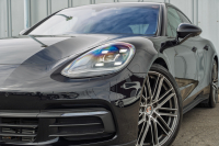ポルシェ パナメーラ 4　MY18 ﾌﾞﾗｯｸﾚｻﾞｰｼｰﾄ ｼｰﾄﾋｰﾀｰ ﾍﾞﾝﾁﾚｰﾀｰ PCMﾅﾋﾞ AppleCarPlay ｱﾗｳﾝﾄﾞﾋﾞｭｰ PASM/ｴｱｻｽ PDLS ｴﾝﾄﾘｰﾄﾞﾗｲﾌﾞ 911ﾀｰﾎﾞﾃﾞｻﾞｲﾝ21ｲﾝﾁAW　2年保証
