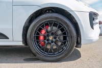 ポルシェ マカン GTS ｽﾎﾟｰﾂｸﾛﾉPKG　ﾚｻﾞｰPKG(ｶﾞｰﾈｯﾄﾚｯﾄﾞ) ﾊﾟﾉﾗﾏSR PCM AppleCarPlay ｽﾎﾟｴｸﾞACC ﾚｰﾝｷｰﾌﾟ ｴﾝﾄﾘｰﾄﾞﾗｲﾌﾞ PASM PDLS BOSE RSｽﾊﾟｲﾀﾞｰ20AW　2年保証