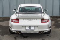 ポルシェ 911(Type997) ｶﾚﾗ　GT3ﾙｯｸｴｱﾛ ﾌﾞﾗｯｸﾚｻﾞｰｼｰﾄ ｼｰﾄﾋｰﾀｰ ｱﾙｶﾝﾀｰﾗﾙｰﾌﾗｲﾅｰ ﾊﾟｲｵﾆｱﾅﾋﾞ ｵｰﾄｴｱｺﾝ PSM ｷｾﾉﾝﾗｲﾄ F/Rﾌｫｸﾞ 後期ｶﾚﾗS19ｲﾝﾁAW　2年保証