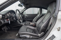 ポルシェ 911(Type997) ｶﾚﾗ　GT3ﾙｯｸｴｱﾛ ﾌﾞﾗｯｸﾚｻﾞｰｼｰﾄ ｼｰﾄﾋｰﾀｰ ｱﾙｶﾝﾀｰﾗﾙｰﾌﾗｲﾅｰ ﾊﾟｲｵﾆｱﾅﾋﾞ ｵｰﾄｴｱｺﾝ PSM ｷｾﾉﾝﾗｲﾄ F/Rﾌｫｸﾞ 後期ｶﾚﾗS19ｲﾝﾁAW　2年保証