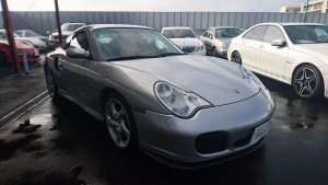 【入庫情報】ポルシェ９９６ターボが入庫致しました♪