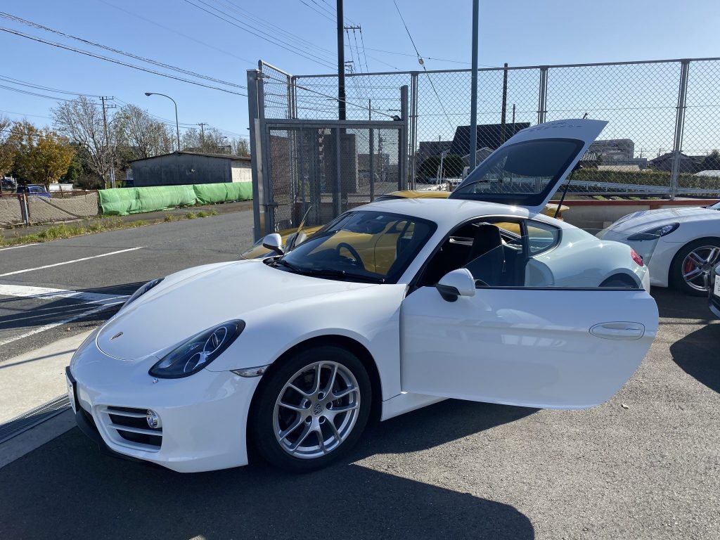 【納車ブログ】ポルシェケイマンをご納車させて頂きました♪