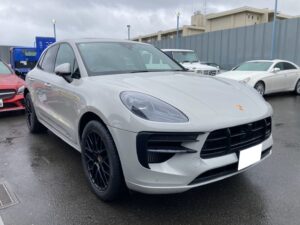 2021年　ポルシェ　マカンGTS　クレヨン　東京都のお客様にご納車させていただきました。