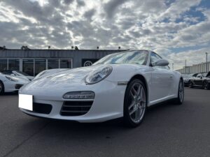 2009年　ポルシェ　911カレラ4S（Type997）　キャララホワイト　大阪府のお客様にご納車させていただきました。