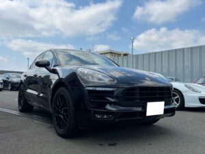 2017年　ポルシェ　マカンGTS　ジェットブラックM　神奈川県のお客様にご納車させていただきました。