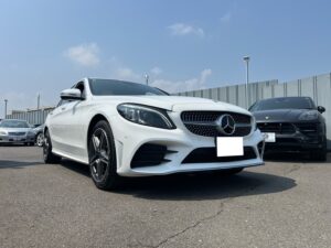 2019年　メルセデスベンツ　C220d AVG AMGライン　ポーラホワイト　神奈川県のお客様にご納車させていただきました。