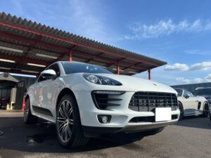 2014年　ポルシェ　マカンS　ホワイト　神奈川県のお客様にご納車させていただきました。